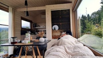 Spani_na_medu Spani_na_medu